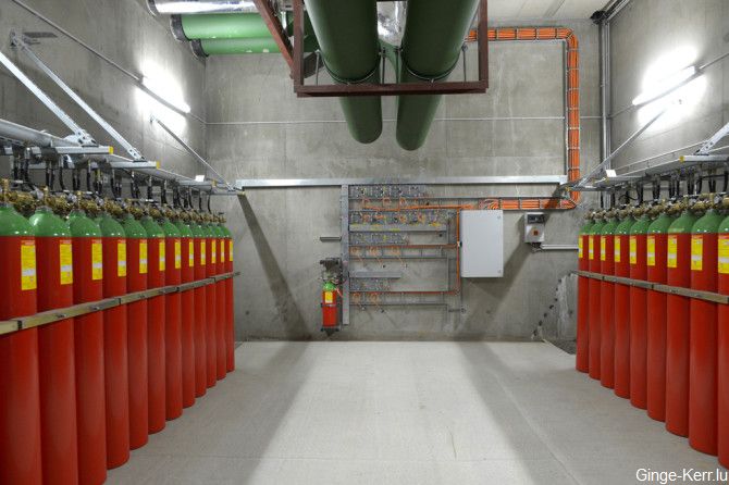 ginge-kerr-16-01-2013-photos-retouchees-sd-173-670x446