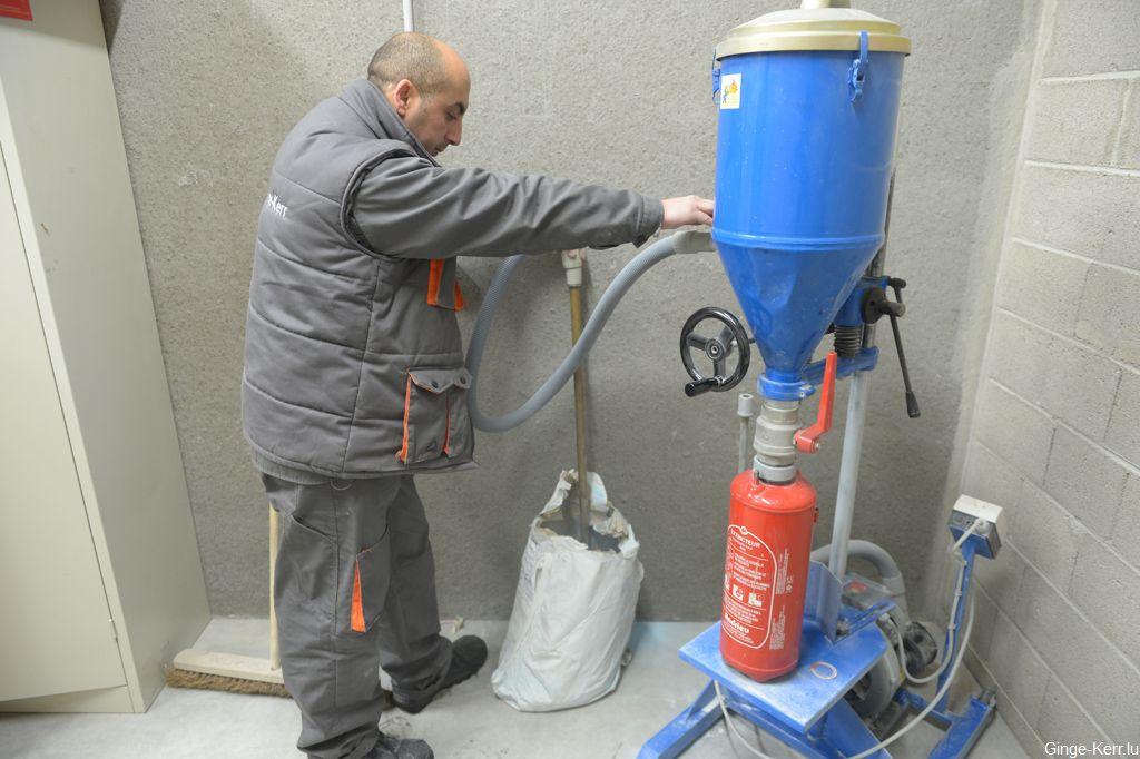 ginge-kerr-16-01-2013-sd-105